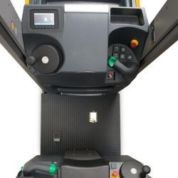 eks-1103.jpg